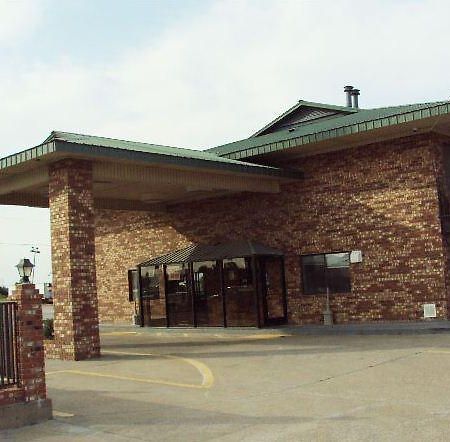 Regency Travel Inn Hayti エクステリア 写真
