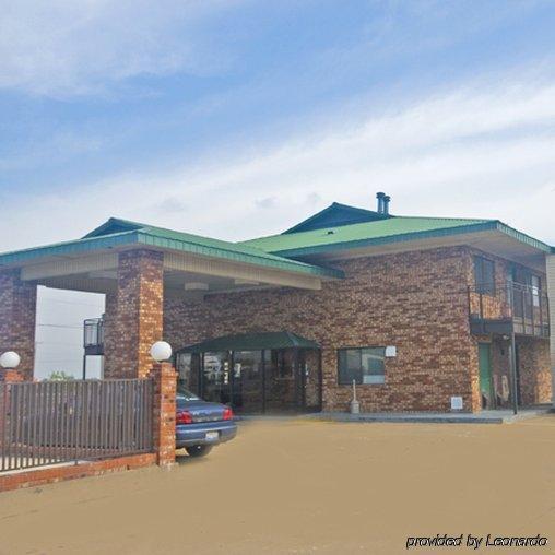 Regency Travel Inn Hayti エクステリア 写真